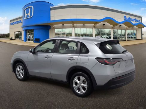 Used 2024 Honda HR-V LX image 6