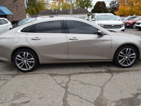 Used 2022 Chevrolet Malibu LT image 7