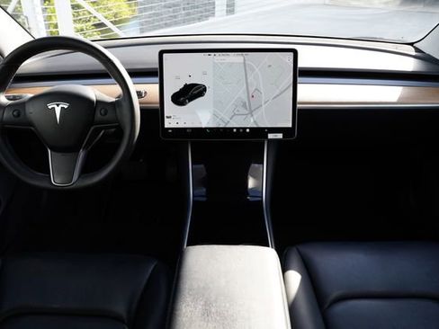 Used 2020 Tesla Model 3 Long Range AWD/4WD image 20