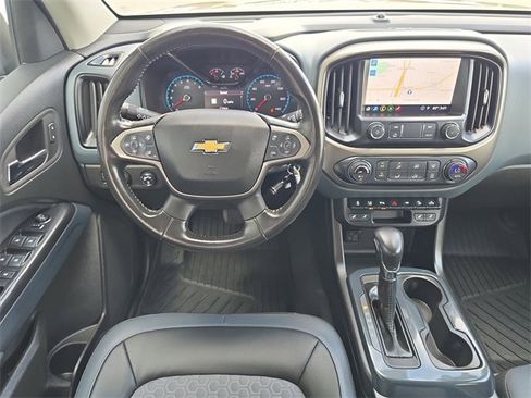 Used 2022 Chevrolet Colorado Z71 w/ Trail Boss Package image 12