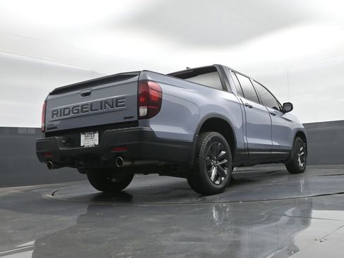 Used 2024 Honda Ridgeline Sport image 35