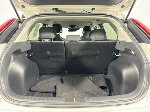 Used 2023 Kia Niro LX image 32