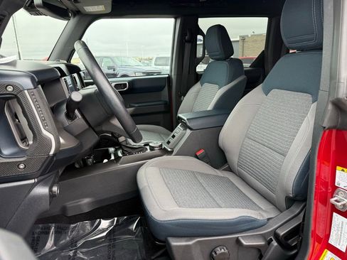 Used 2021 Ford Bronco Outer Banks AWD/4WD image 7