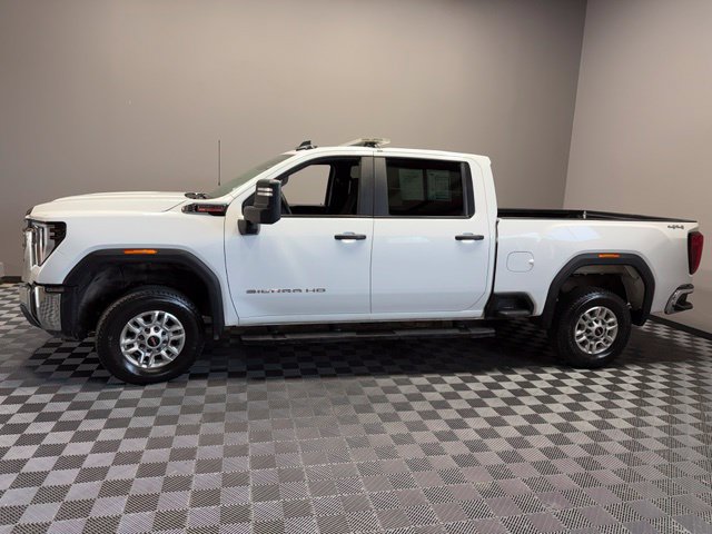 Used 2024 GMC Sierra 2500 Pro w/ Convenience Package AWD/4WD image 6