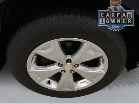 Used 2014 Subaru Forester 2.5i Premium w/ All-Weather Package AWD/4WD image 17