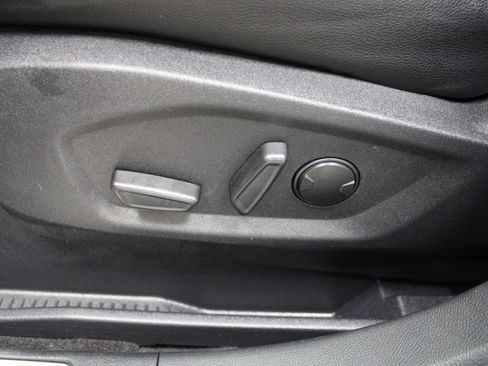 Used 2024 Ford Edge Titanium image 16