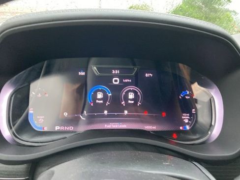 Used 2024 RAM 5500 4x4 Crew Cab image 29