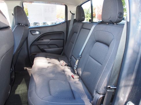 Used 2016 GMC Canyon SLE w/ SLE Convenience Package image 18