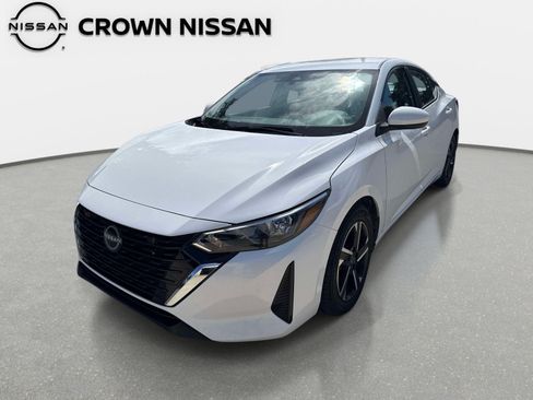 Certified 2024 Nissan Sentra SV FWD image 2