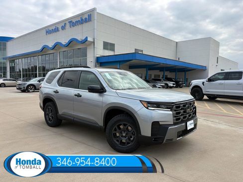 New 2026 Honda Pilot TrailSport image 1