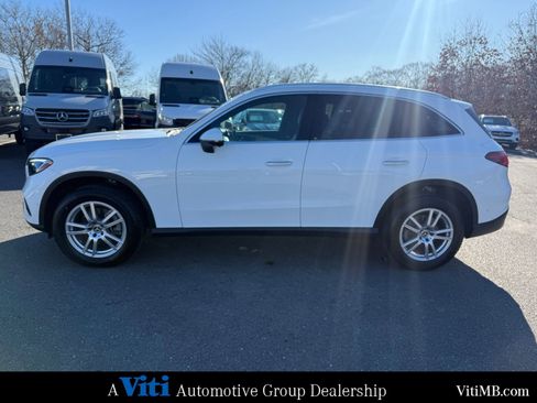 Certified 2023 Mercedes-Benz GLC 300 4MATIC image 5