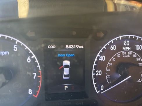 Used 2013 Hyundai Genesis 5.0 R-Spec image 37