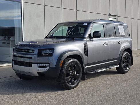 Used 2023 Land Rover Defender 110 SE image 1
