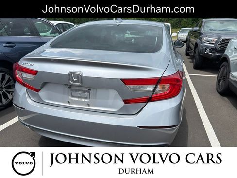 Used 2018 Honda Accord EX image 6