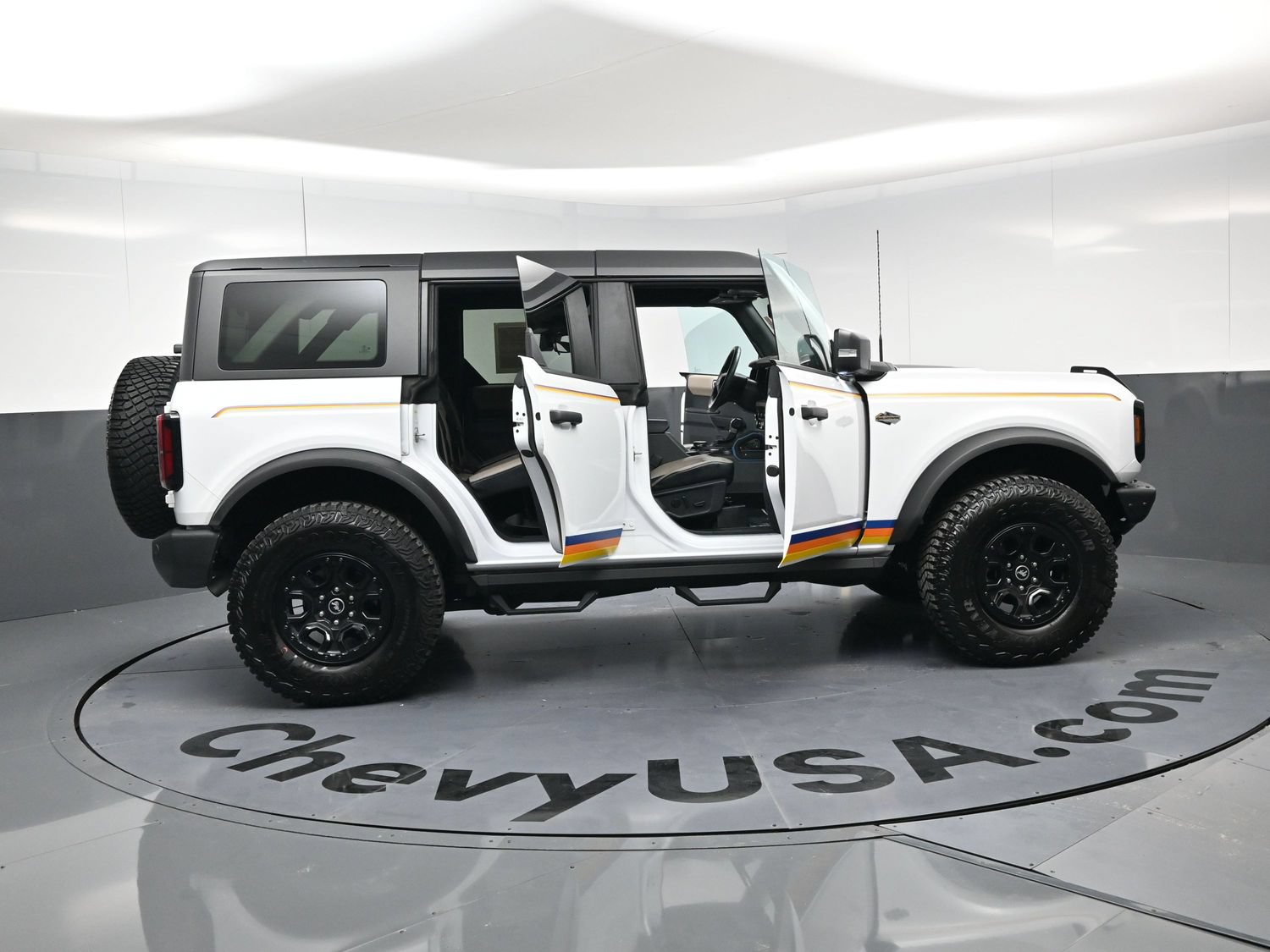 Used 2024 Ford Bronco Wildtrak AWD/4WD image 24