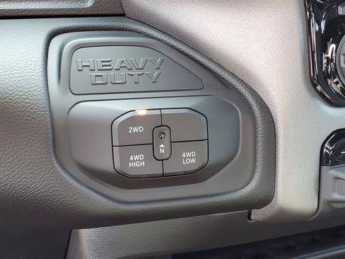 New 2026 RAM 2500 Big Horn AWD/4WD image 14