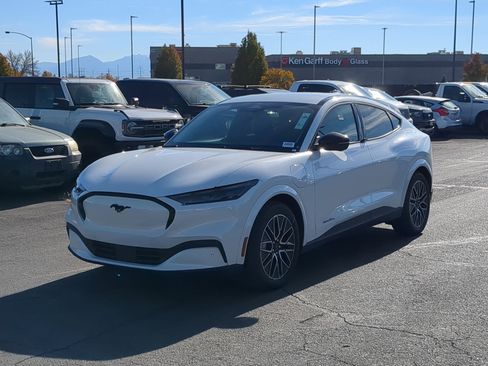 New 2025 Ford Mustang Mach-E Premium image 10