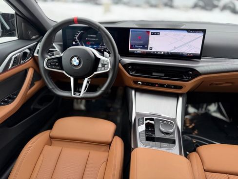 Certified 2025 BMW 440i xDrive Convertible w/ Premium Package image 16