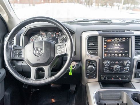 Used 2016 RAM 1500 Big Horn image 12