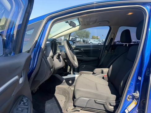 Used 2020 Honda Fit LX image 17
