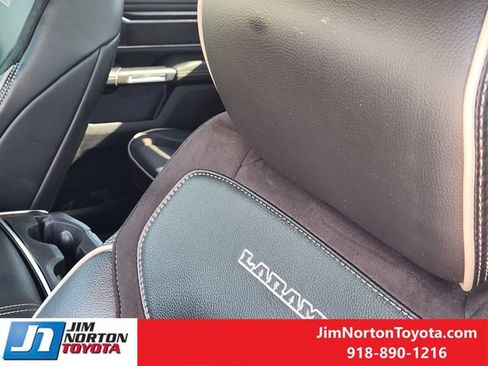 Used 2022 RAM 1500 Laramie AWD/4WD image 15