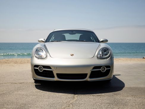Used 2006 Porsche Cayman S RWD image 2