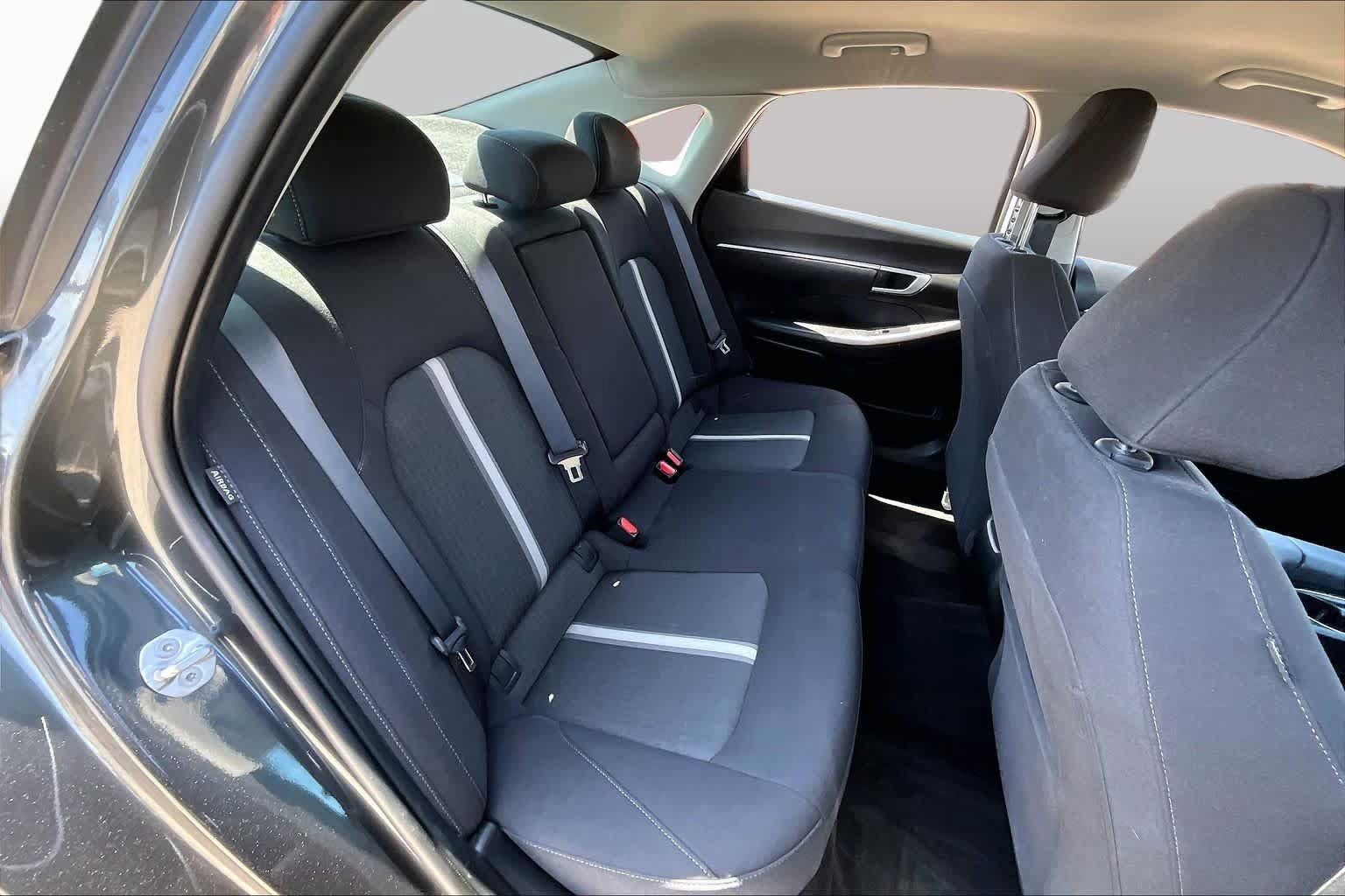 Used 2025 Hyundai Sonata SEL FWD image 17