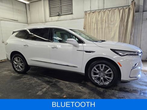 Used 2023 Buick Enclave Premium w/ Experience Buick Package image 6