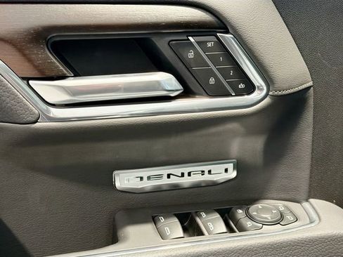 New 2026 GMC Sierra 1500 Denali w/ Denali Reserve Package image 17