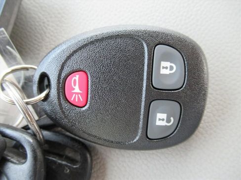 Used 2009 Chevrolet Silverado 1500 LT RWD image 24