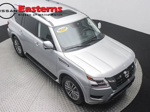 Used 2023 Nissan Armada SL RWD image 3