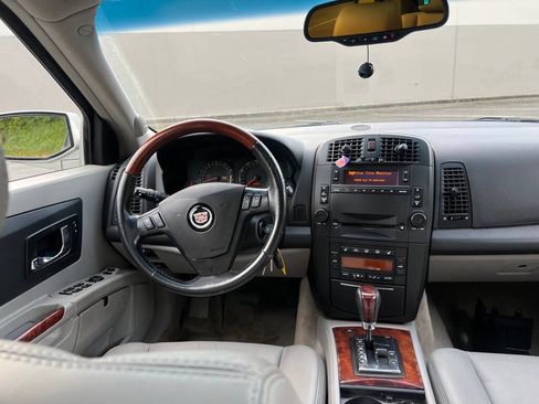 Used 2004 Cadillac SRX V8 AWD/4WD image 12