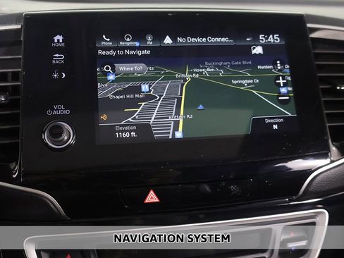 Used 2019 Honda Pilot Touring image 3