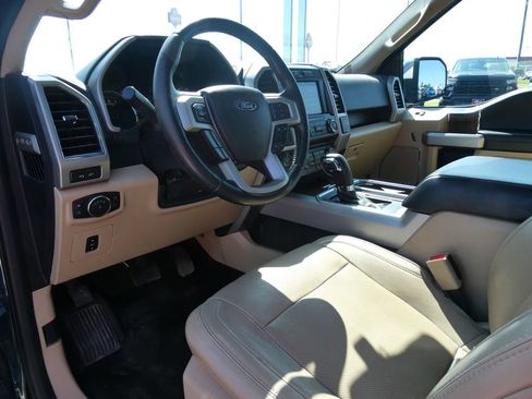 Used 2017 Ford F150 Lariat AWD/4WD image 22