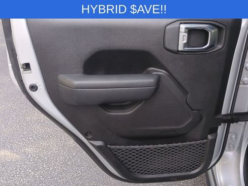 Used 2024 Jeep Wrangler Unlimited Rubicon 4xe AWD/4WD image 25