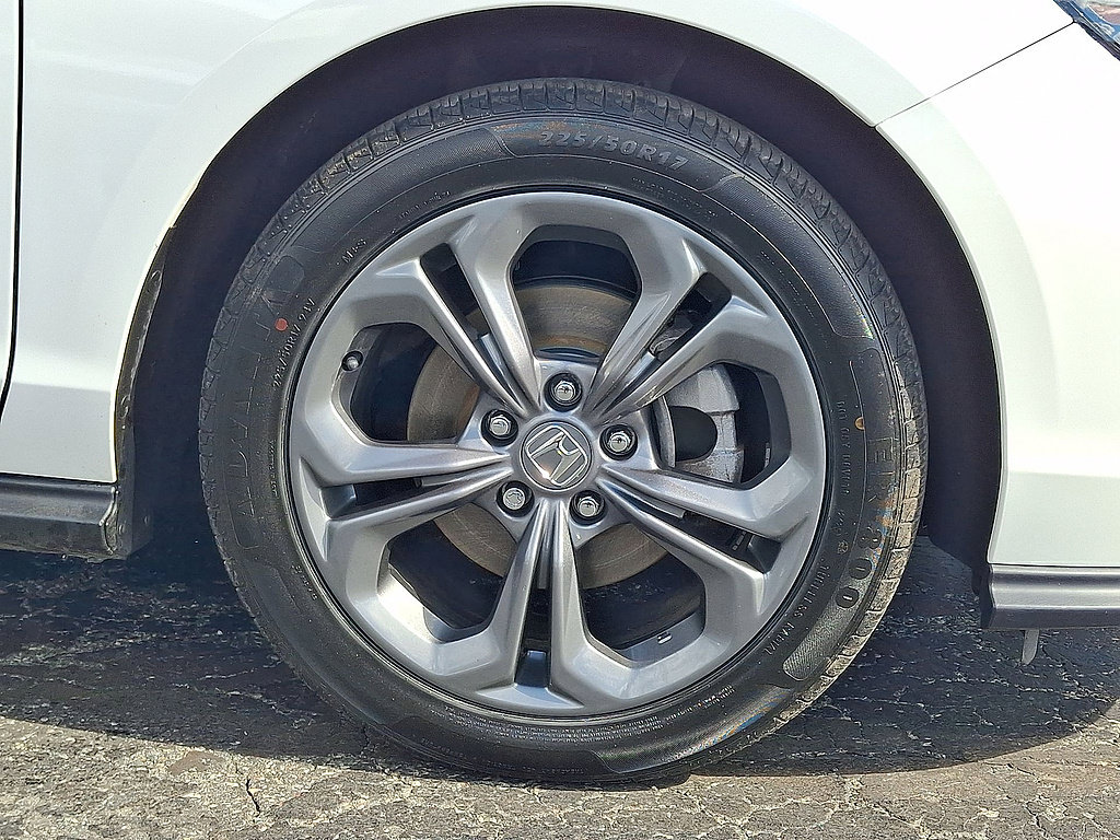 Used 2023 Honda Accord EX image 27