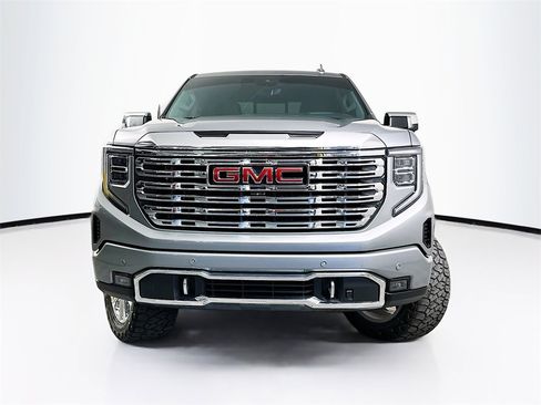 Used 2023 GMC Sierra 1500 Denali w/ Technology Package image 5