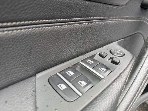 Used 2018 BMW 530i xDrive AWD/4WD image 15