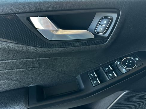 New 2025 Ford Escape ST-Line w/ Equipment Group 301A image 11