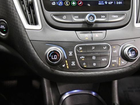 Used 2024 Chevrolet Malibu LT FWD image 25