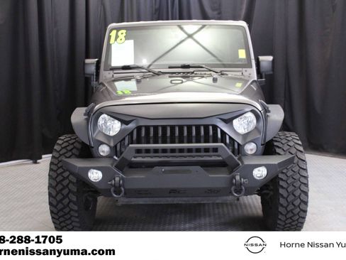 Used 2018 Jeep Wrangler Unlimited Sport S AWD/4WD image 2