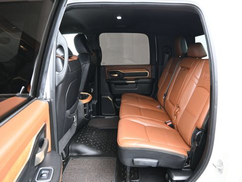 Used 2023 RAM 3500 Limited AWD/4WD image 26