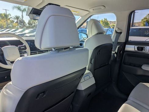 New 2026 Hyundai Santa Fe SEL FWD image 25