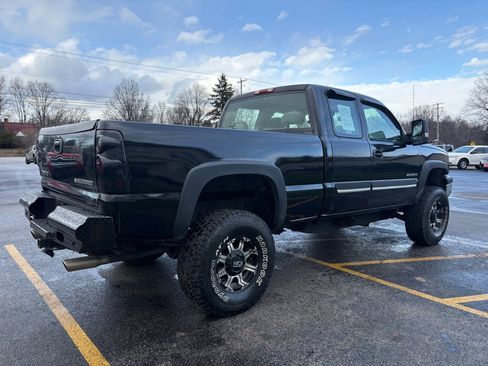 Used 2004 Chevrolet Silverado 2500 LS image 6