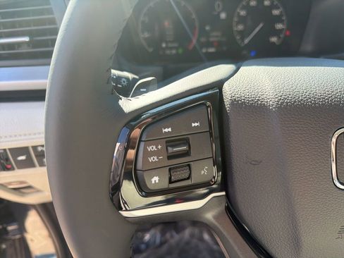 New 2026 Honda Odyssey Touring image 10