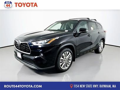 New 2026 Toyota Highlander Platinum