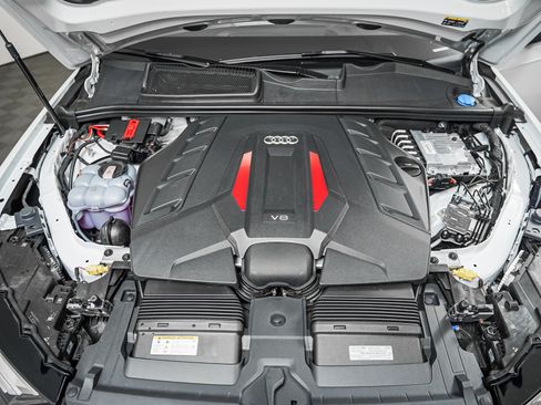 New 2026 Audi SQ7 Premium Plus AWD/4WD image 4