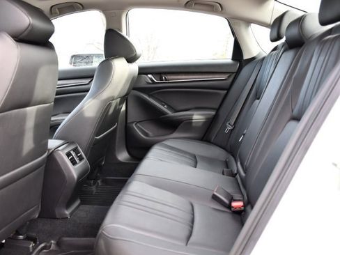 Used 2019 Honda Accord EX-L image 17