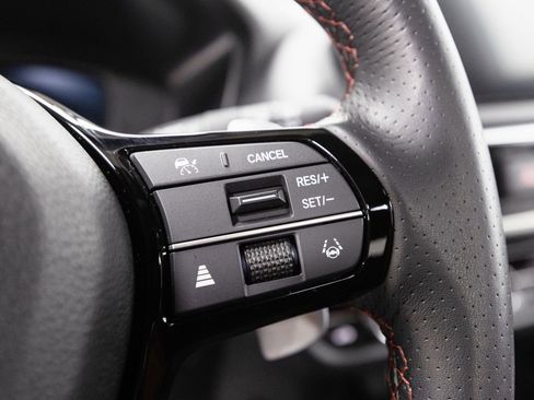 Used 2025 Acura ADX A-Spec image 12