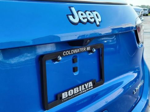 Used 2023 Jeep Compass Limited AWD/4WD image 34